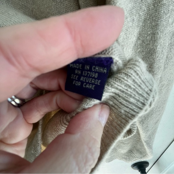 Alan Flusser 100% Cashmere Tan V-Neck Sweater Large - Picture 8 of 12